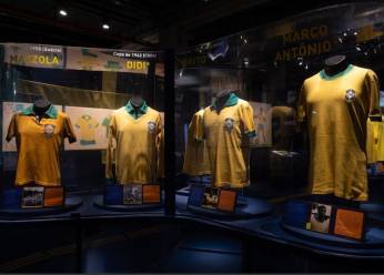 Futebol: exposição conta a história da camisa canarinho
