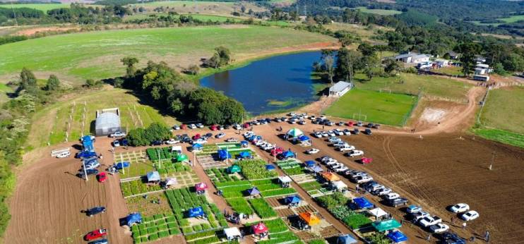 Campo Real realiza Mostra de Práticas Agrícolas na Fazenda Experimental
