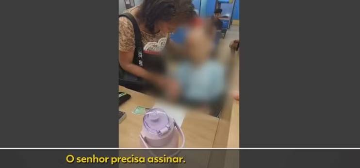 Mulher leva cadáver em cadeira de rodas para tentar obter empréstimo: o bizarro incidente que chocou o Brasil
