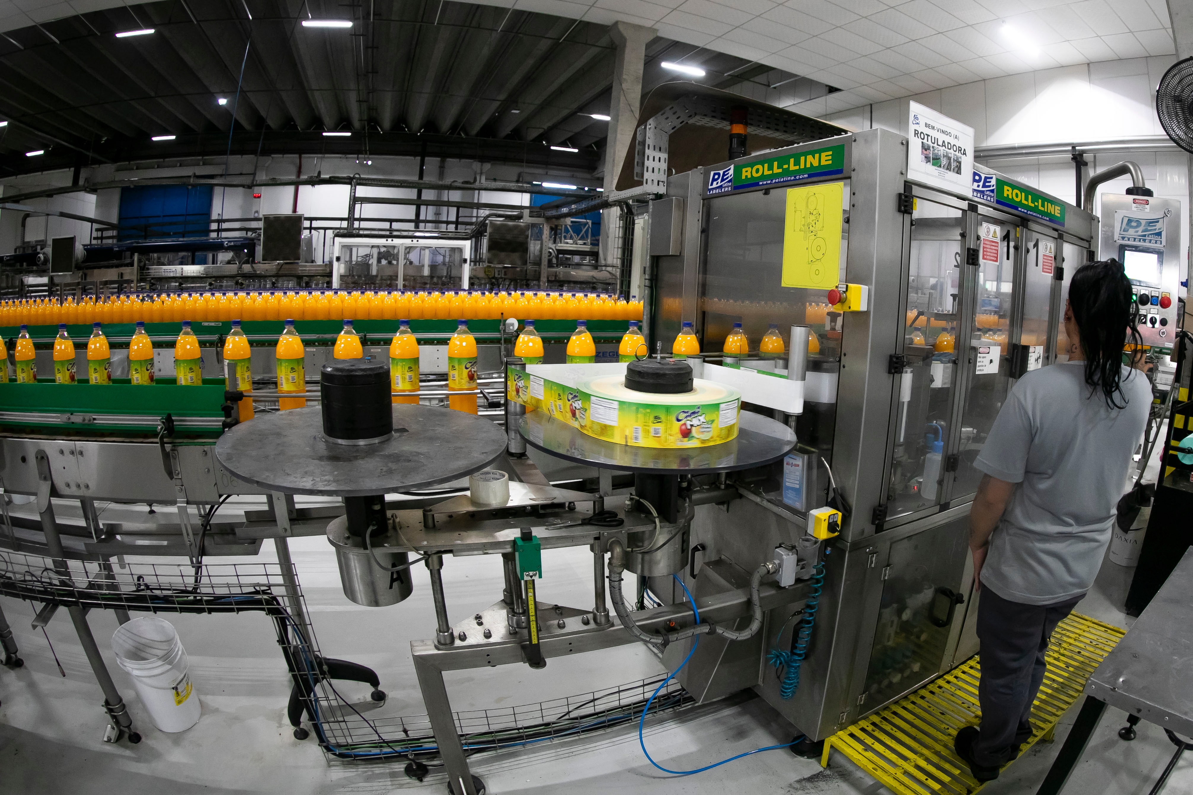 Setor industrial paranaense reforça protagonismo econômico e social no Dia Nacional da Indústria