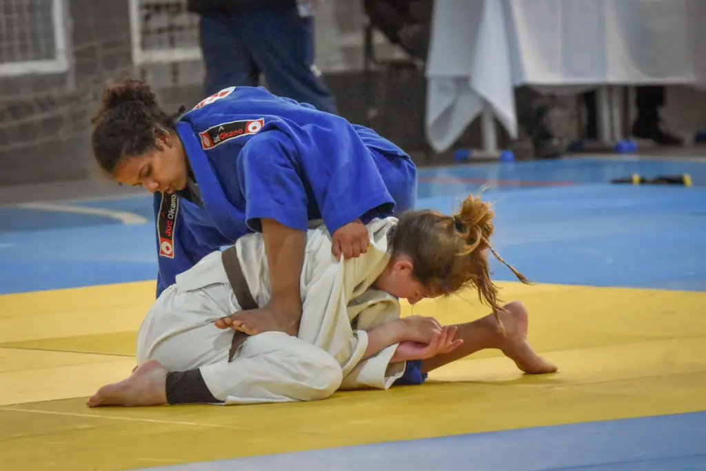 Guarapuava recebe Jogos Universitários do Paraná 2026 e movimenta esporte acadêmico no Estado