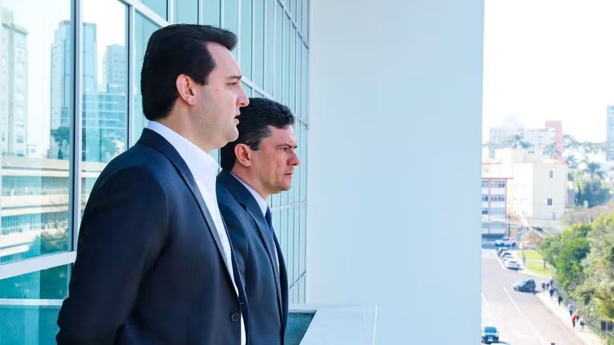 Ratinho Junior inicia transição para governo Sergio Moro no Paraná; decreto define prazos e acesso às contas pública