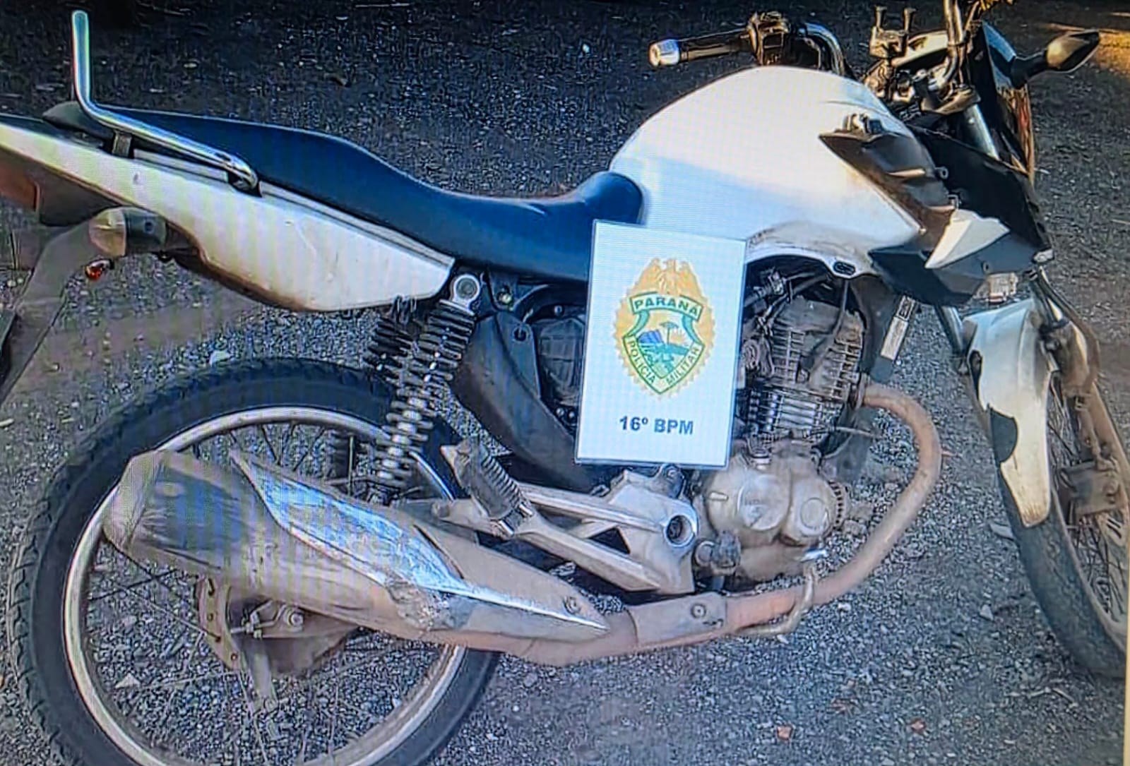 Motociclista foge da Polícia Militar, provoca acidente e é preso após perseguição em Guarapuava