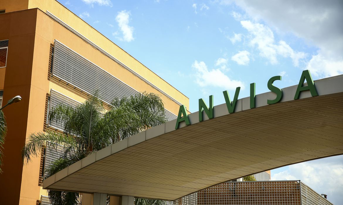Anvisa determina recolhimento de todos os suplementos da Sanibras