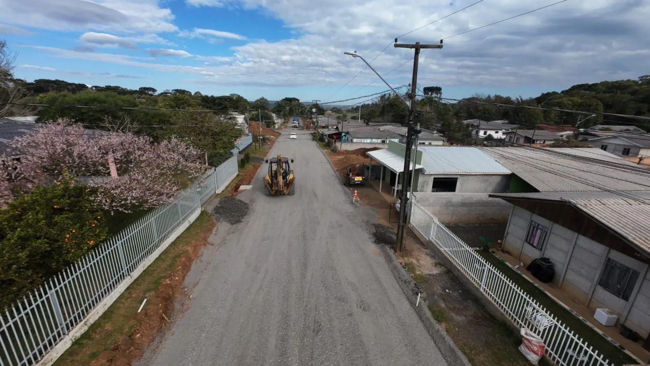 Pavimentação da principal via da Vila Machado avança e leva mais infraestrutura à Colônia Vitória em Entre Rios