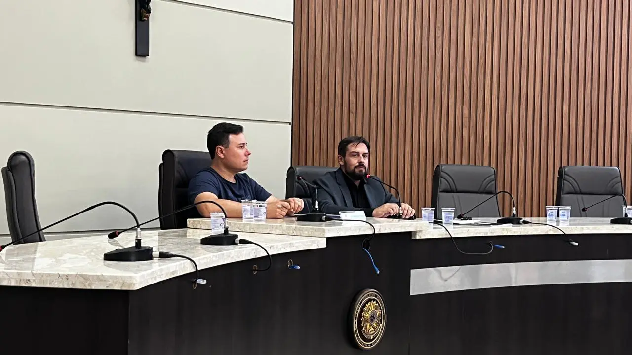 Secretaria de Finanças apresenta prestação de contas do 3º quadrimestre de 2025 na Câmara Municipal