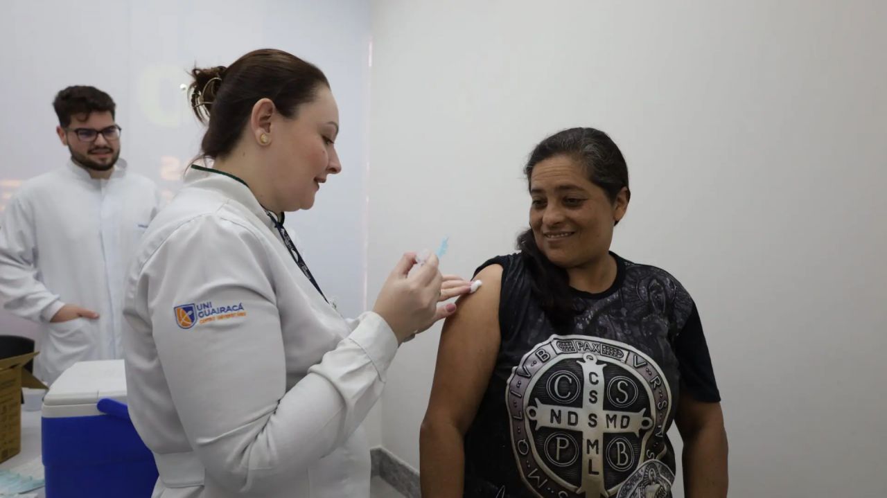 Saúde realiza ação de vacinação no PoupaTempo de Guarapuava