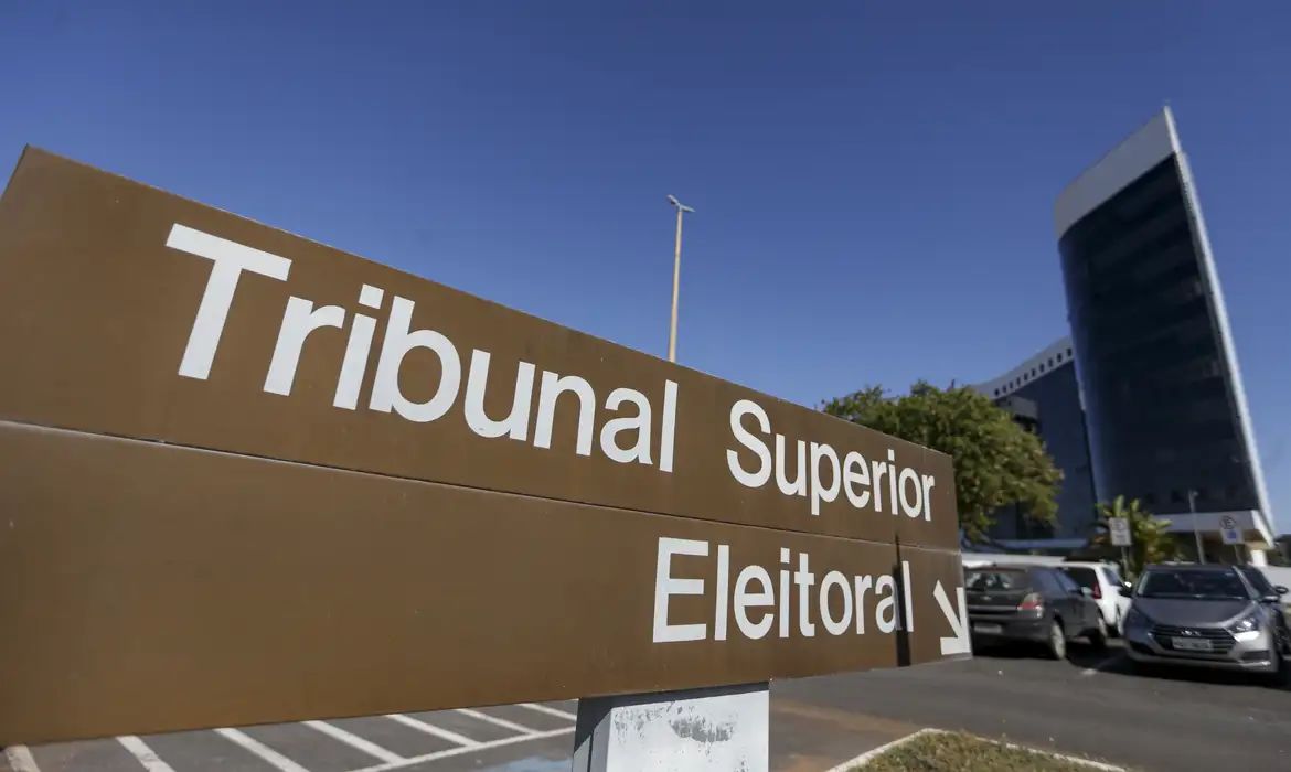 TSE lança novo e-Título com Pix para multas, Boletim de Urna e mais serviços para as Eleições 2026