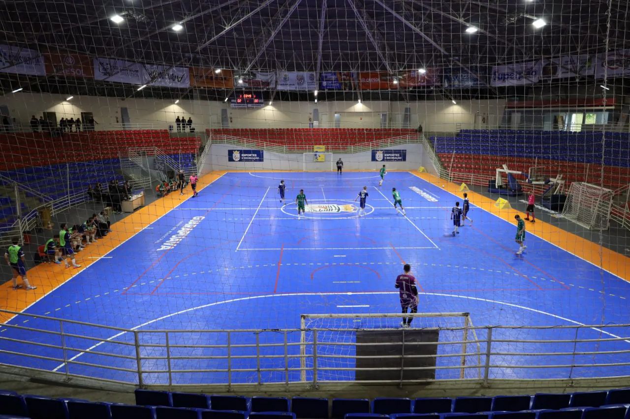 Jogos Escolares movimentam Guarapuava com 6 mil atletas e atração nacional de Edy Lemond 