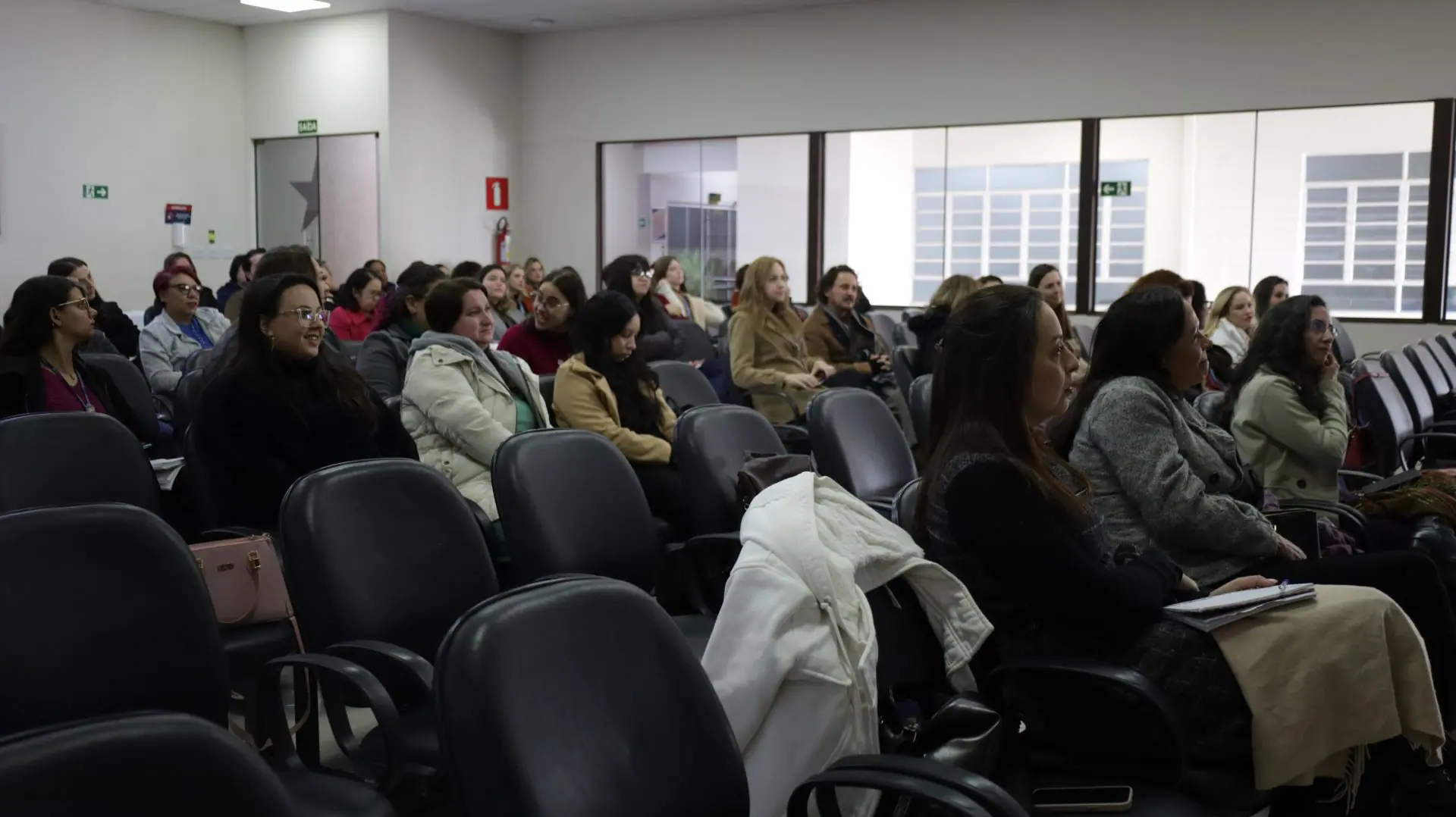 Prefeitura fortalece rede de proteção com formação sobre atendimento às mulheres vítimas de violência