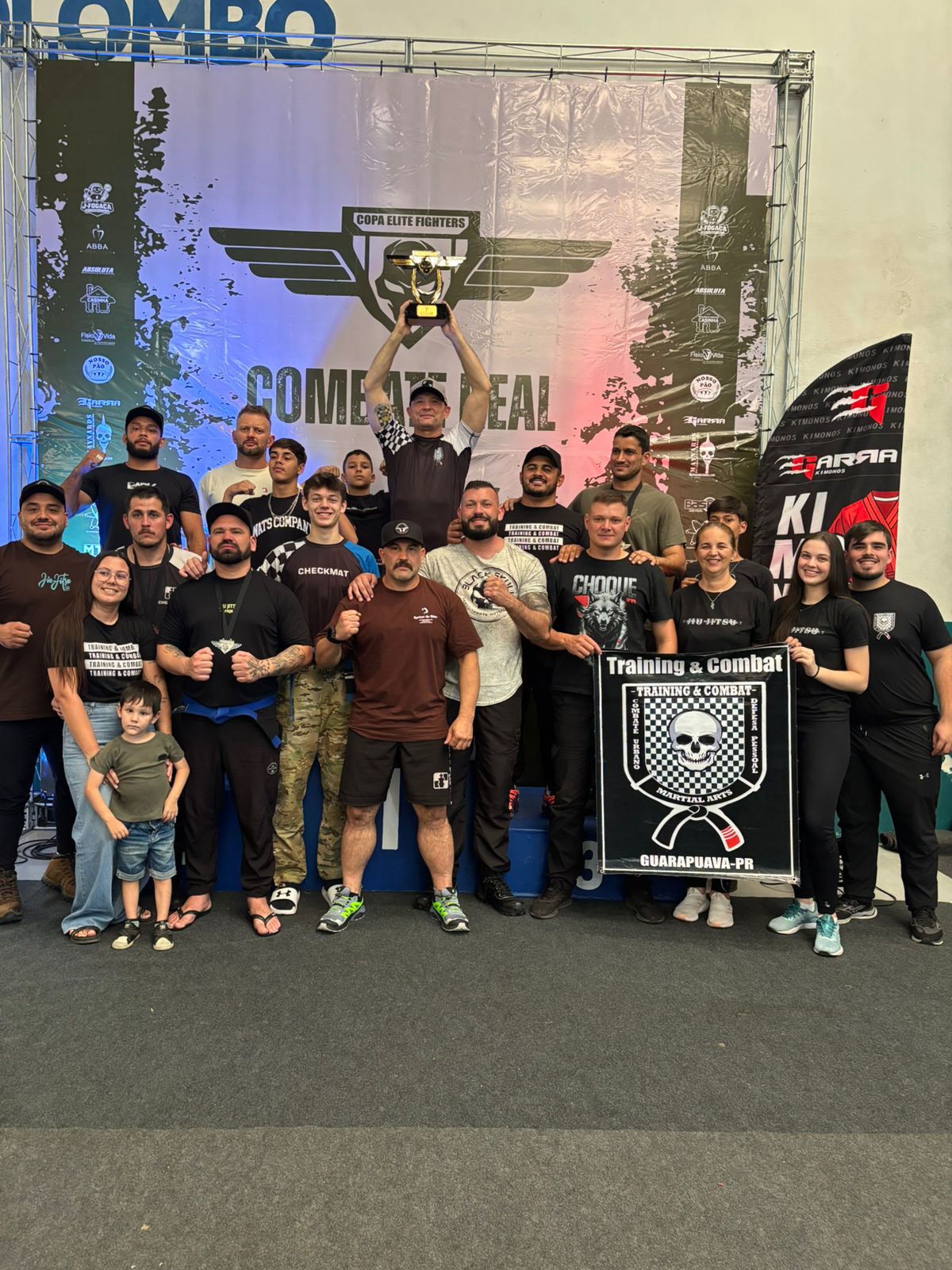 Guarapuava brilha e conquista título geral na 1ª Copa Elite Fighter com atuação histórica