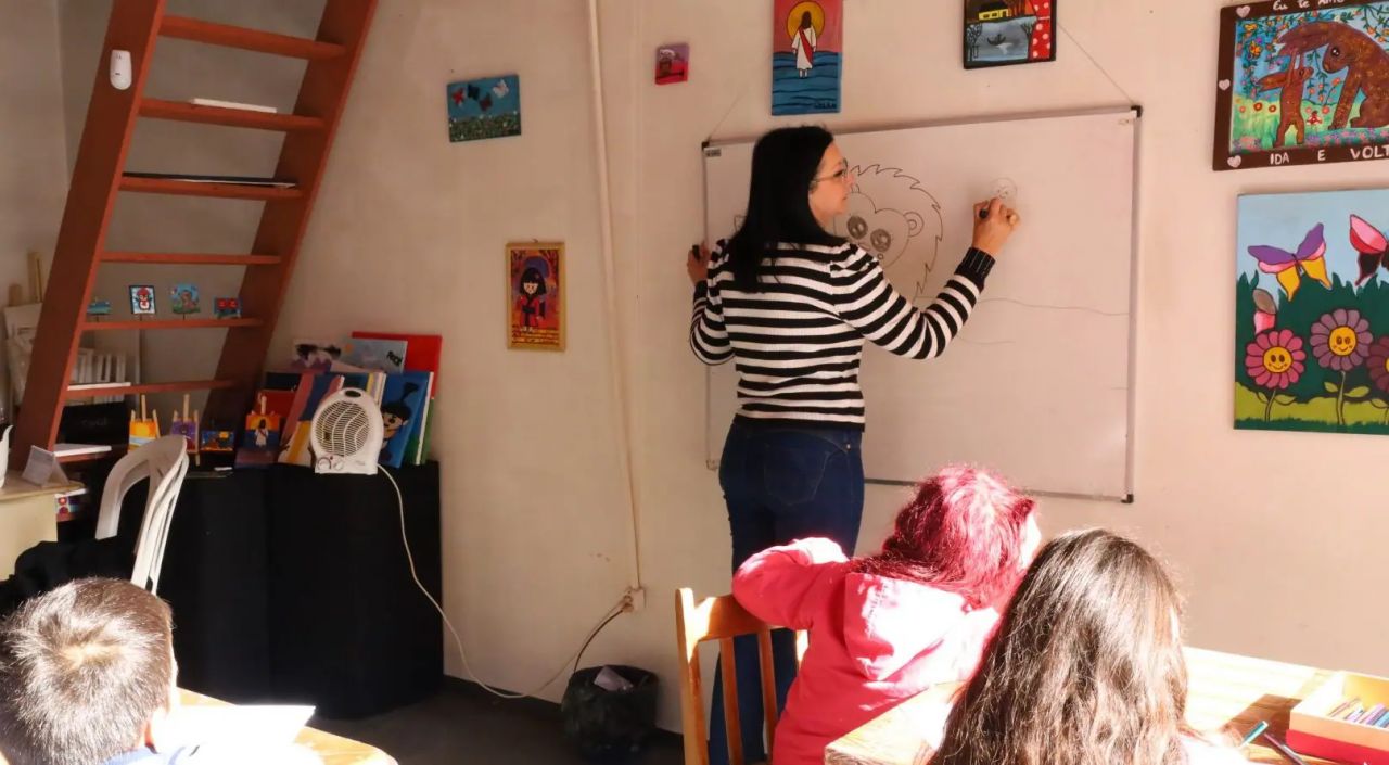 Oficina de Férias da Secretaria de Cultura reúne crianças em atividades de arte, criatividade e diversão